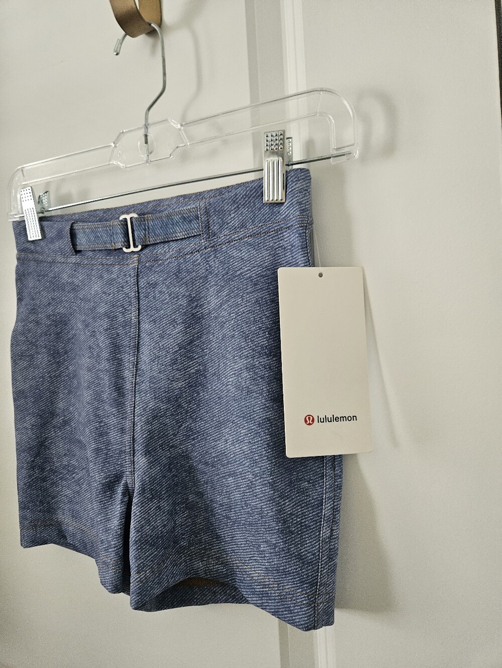 NWT Lululemon Size 6 Everlux Denim-Print Short 3" *SOTM: Denim Dreams Stone